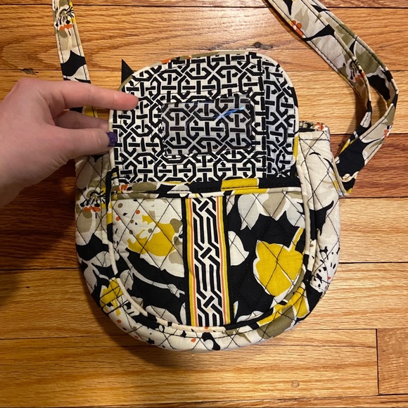 Vera Bradley Lizzy - Picture 2 of 16